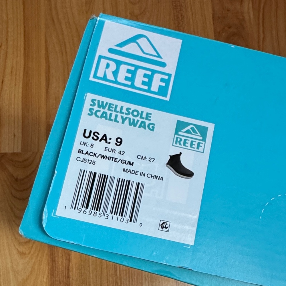 Reef Boat Shoes - Picture 3 of 5